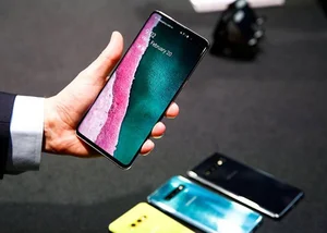 Điện thoại Samsung Galaxy chứa lỗ hổng bảo mật nguy hiểm